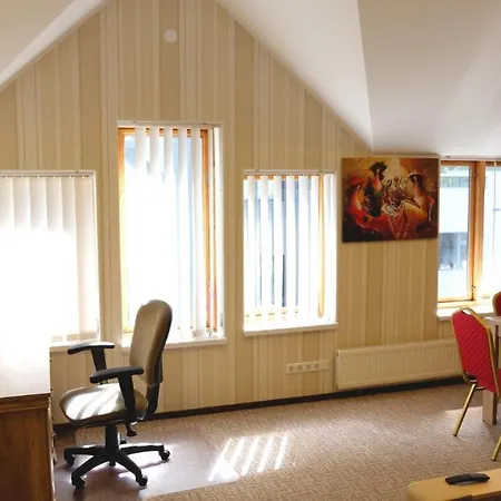 K8 Free Parking Talin