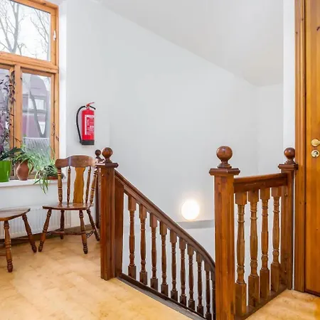 K8 Free Parking * Reval