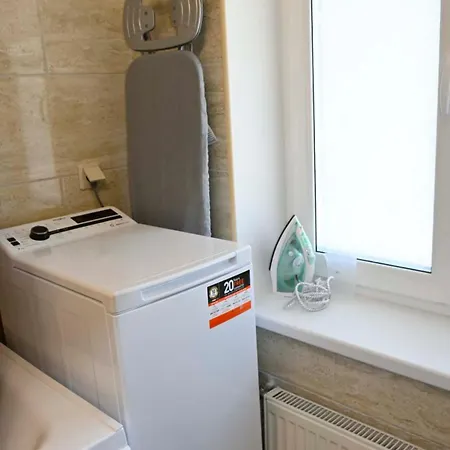 K8 Free Parking Talin