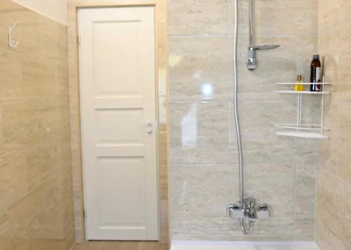 K8 Free Parking アパート *